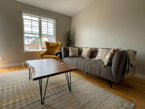 Spacious and Quiet Moncton North 4-bed 2-bath Home